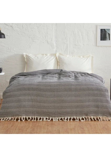 Karaca Home Levi Desenli Çift Kişilik Pike Lacivert %80 Pamuk 200 cm x 230 cm